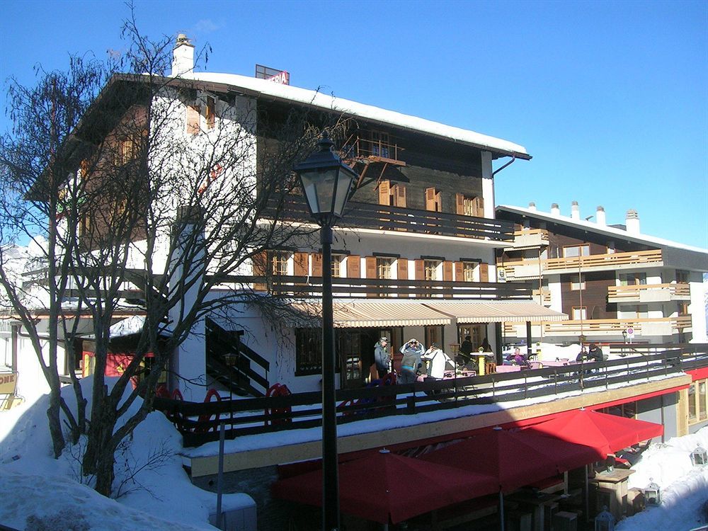 Hotel De La Poste La Tzoumaz Exterior photo